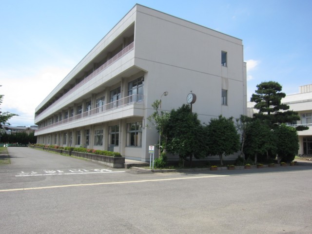 校舎1.jpg